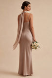 Robe Maxi à bretelles fines en satin rose poussiéreuse avec foulard au col
