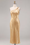 Robe midi sirène en satin dorée à une épaule