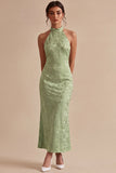 Robe midi à motifs floraux sirène vert clair à col nu