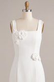 Petite robe blanche bodycon col carré avec des fleurs 3D