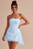 Robe blanche bodycon florales sans bretelles avec ceinture