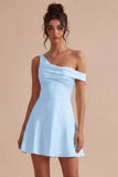 Petite robe blanche ligne A à une épaule