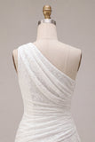 Petite robe blanche bodycon asymétrique en dentelle froncée à une épaule