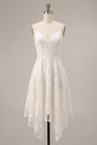 Mini-robe fleurie à bretelles fines ivoire A-Line