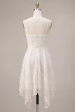 Mini-robe fleurie à bretelles fines ivoire A-Line