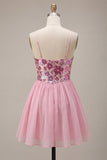 Robe de rentrée à la maison rose rose à bretelles fines avec paillettes