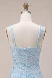 Robe de bal de rentrée à la maison avec des brides bleu ciel bleu ciel scintillante
