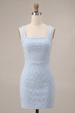 Robe bodycon bleu ciel à col carré avec perles
