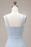 Robe bodycon bleu ciel à col carré avec perles
