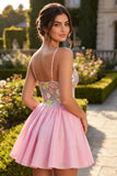 Robe de rentrée à la maison rose rose à bretelles fines avec paillettes