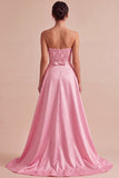Robe de rentrée avec sequins bodycon rose sans bretelles avec ceinture