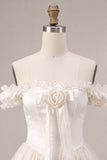 Corset ivoire à épaule décollée robe de balles en satin avec volants