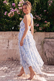 Robe midi en chiffon bleu à col nu avec volants