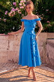 Robe midi bleue dénudée avec des fleurs 3D