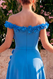 Robe midi bleue dénudée avec des fleurs 3D