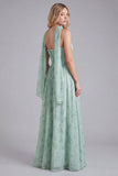 Robe de demoiselle d’honneur en chiffon sauge à motifs floraux avec écharpe à col long