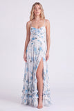 Robe longue de demoiselle d’honneur à bretelles fines en chiffon bleu clair en ligne A à volants et fendue