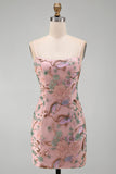 Robe courte de rentrée courte à la maison avec broderie florale rose en lace collante