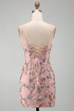 Robe courte de rentrée courte à la maison avec broderie florale rose en lace collante