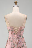 Robe courte de rentrée courte à la maison avec broderie florale rose en lace collante