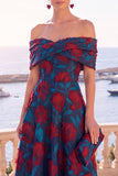 Robe midi en ligne A à fleur vert marine décollée sur l’épaule avec lacet dans le dos