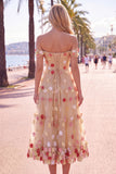 Robe midi en tulle rouge à épaules dénudées, ligne A, avec des appliques