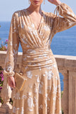 Robe midi fleurie asymétrique à manches longues en velours en A-Line à col en V