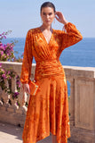 Robe midi fleurie asymétrique à manches longues en velours en A-Line à col en V