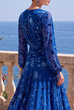 Robe midi fleurie asymétrique à manches longues en velours en A-Line à col en V