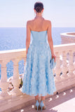 Robe invitée mariage midi ligne A sans bretelles avec appliqués floraux