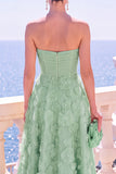 Robe invitée mariage midi ligne A sans bretelles avec appliqués floraux