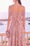 Robe midi bleue ligne A à épaules dénudées avec dentelle au dos, robe invitée mariage