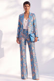 À fleurs bleues et revers, costume deux pièces pour femmes avec pantalon