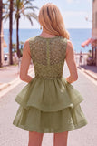 Robe courte de bal jaune à col rond à col rond à étages avec des perles
