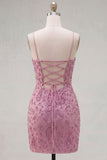 Rose poussiéreux bodycon moulant, lacet retroussé dans le dos, bretelles fines, robe courte de rentrée à la maison avec perles