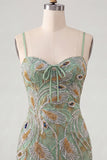 Robe courte de bal de fin d’année verte perlée avec dentelle dans le dos