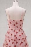 Robe de fin d’année à la rentrée rose rose à trous de serrure à volants à niveaux et à bretelles froncées
