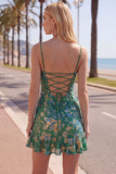 Robe courte de rentrée courte à volants en body-con, collante à volants vert foncé et lacée dans le dos