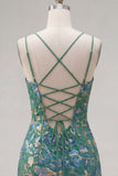 Robe courte de rentrée courte à volants en body-con, collante à volants vert foncé et lacée dans le dos