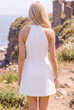 Robe de mariée courte blanche à encolure dos-nu avec fleur 3D