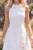 Robe de mariée courte blanche à encolure dos-nu avec fleur 3D
