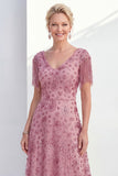 Robe de la mère de la mariée en ligne A à col en V en rose poussiéreuse avec franges