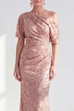Robe de la mère de la mariée à une épaule sirène sirène champagne fleurie et froncée avec des sequins