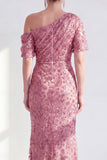 Robe de la mère de la mariée à une épaule sirène sirène champagne fleurie et froncée avec des sequins