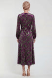 Robe midi en velours fleuri en fuchsia à manches longues