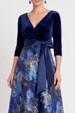 Robe longue de la mariée fleur bleue ligne en V avec manches 3/4