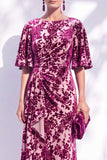 Robe longue marme de la mariée à col batouteau fleuri vert sauge avec une longue robe de mère de la mariée
