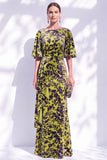 Robe longue marme de la mariée à col batouteau fleuri vert sauge avec une longue robe de mère de la mariée
