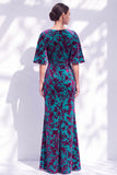 Robe longue marme de la mariée à col batouteau fleuri vert sauge avec une longue robe de mère de la mariée