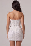 Corset bodycon sans bretelles Petite robe blanche avec paillettes